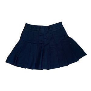 Brandy Melville Dana Skirt - navy color